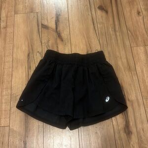 black athletic running shorts